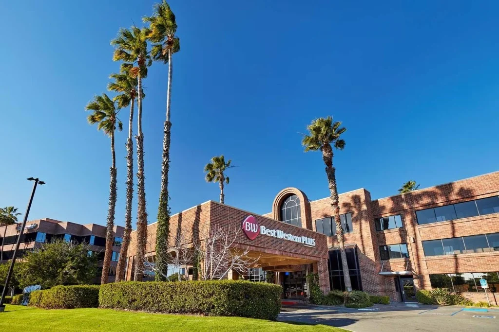 Best Western Plus Meridian Inn & Suites - Anaheim Orange