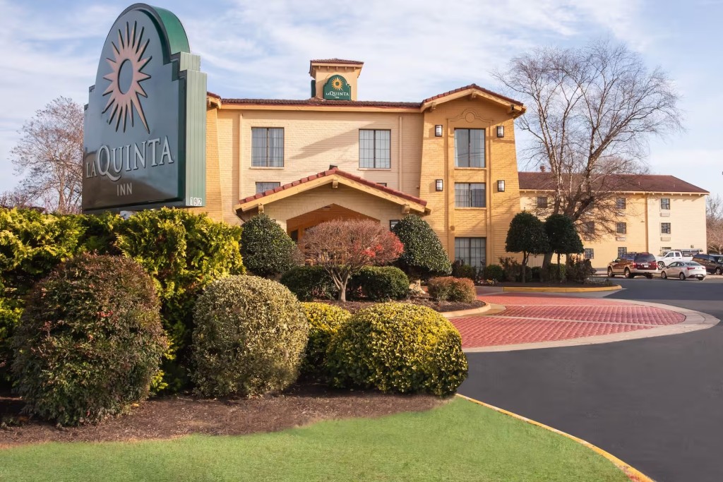 La Quinta Inn exterior Norfolk