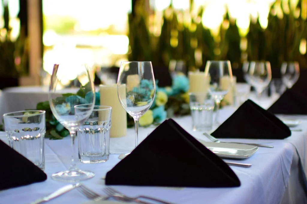 Maro Food Grill Fine Dine Table