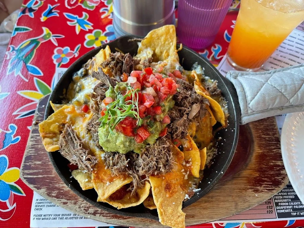 Pour Vida Tortillas & Taps