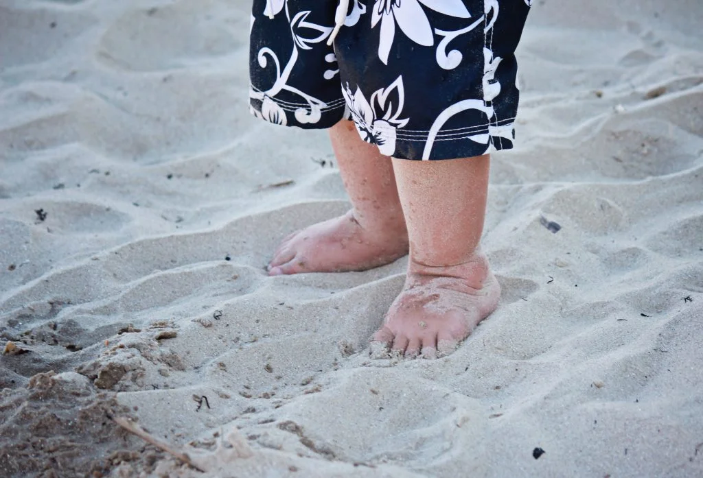 baby feet shorts