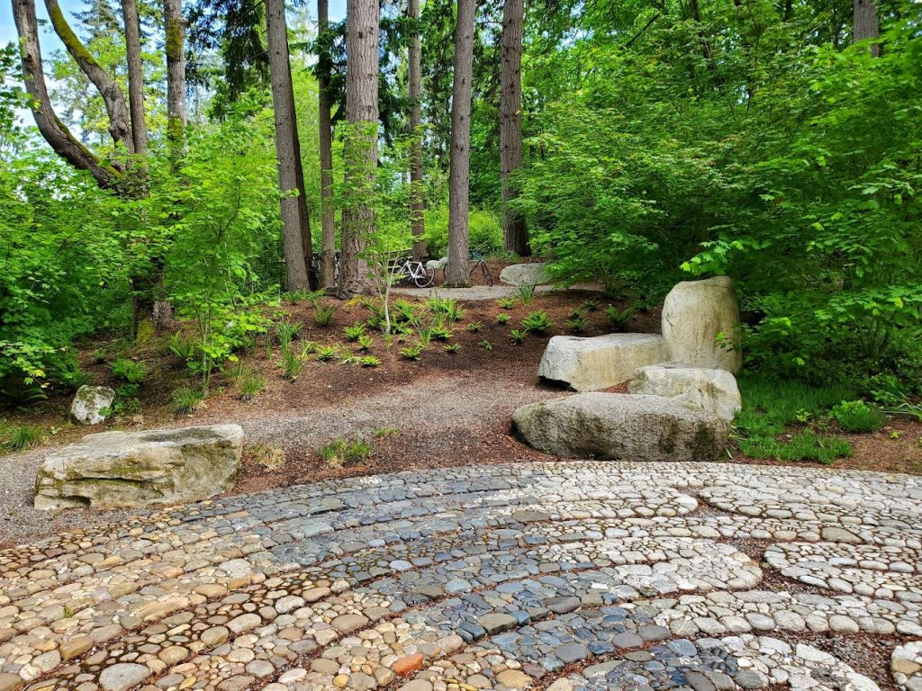 Halls Hill Lookout and Labyrinth