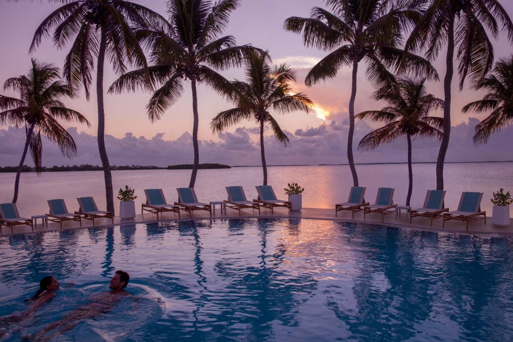 Bunglows Key Largo people swimming pool