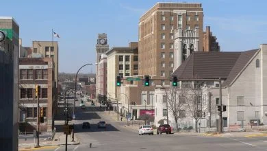 Sioux City downtown 6th Street 1