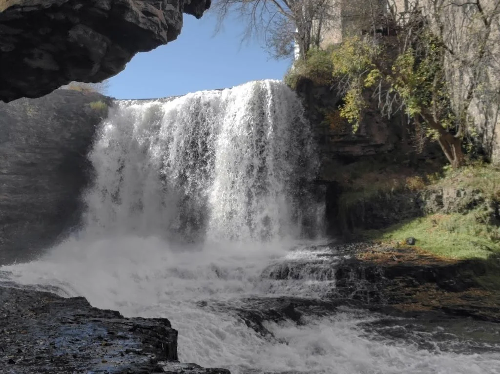 Vermillion Falls