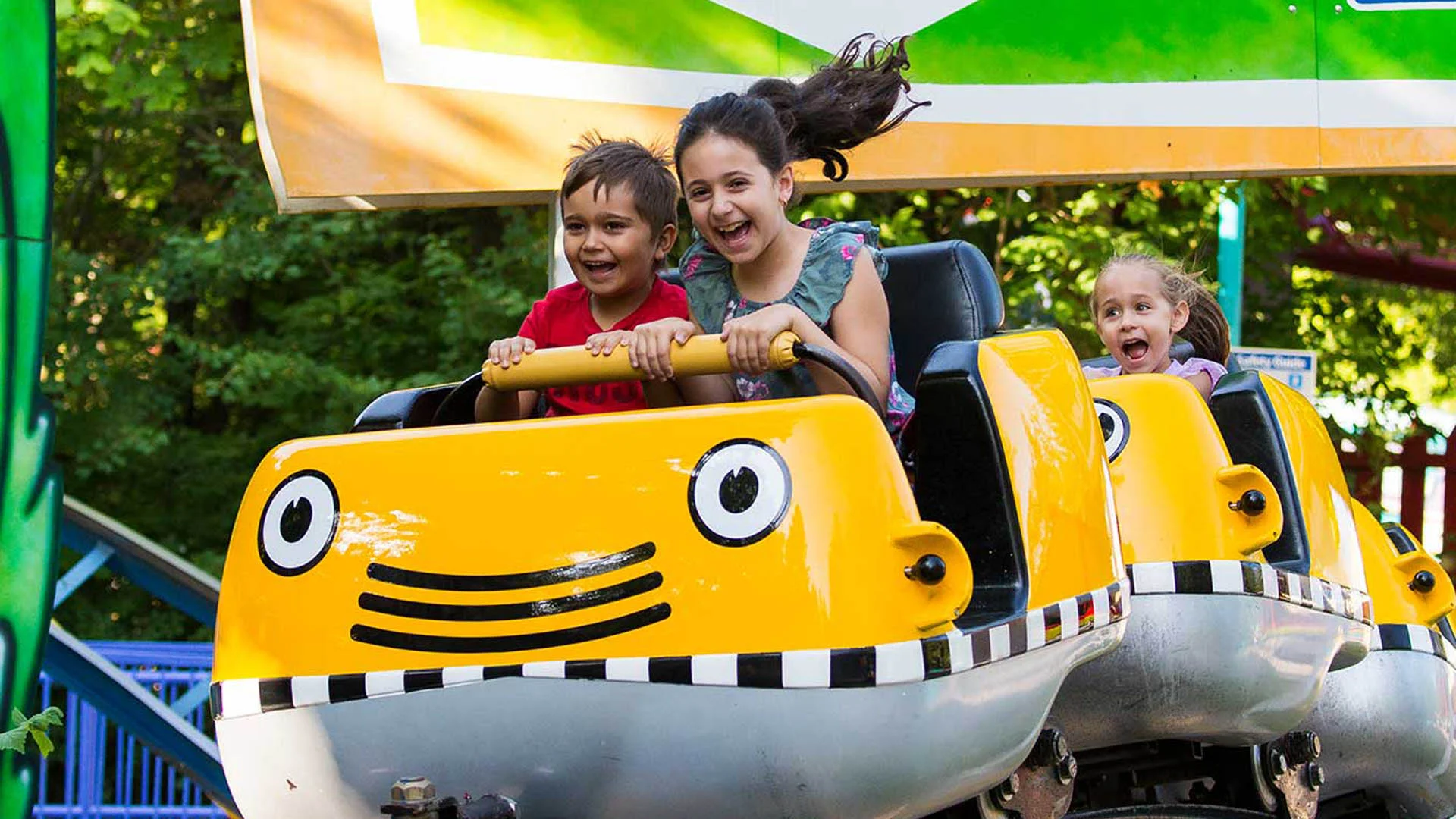 Kids enjoying at Canada's Wonderland