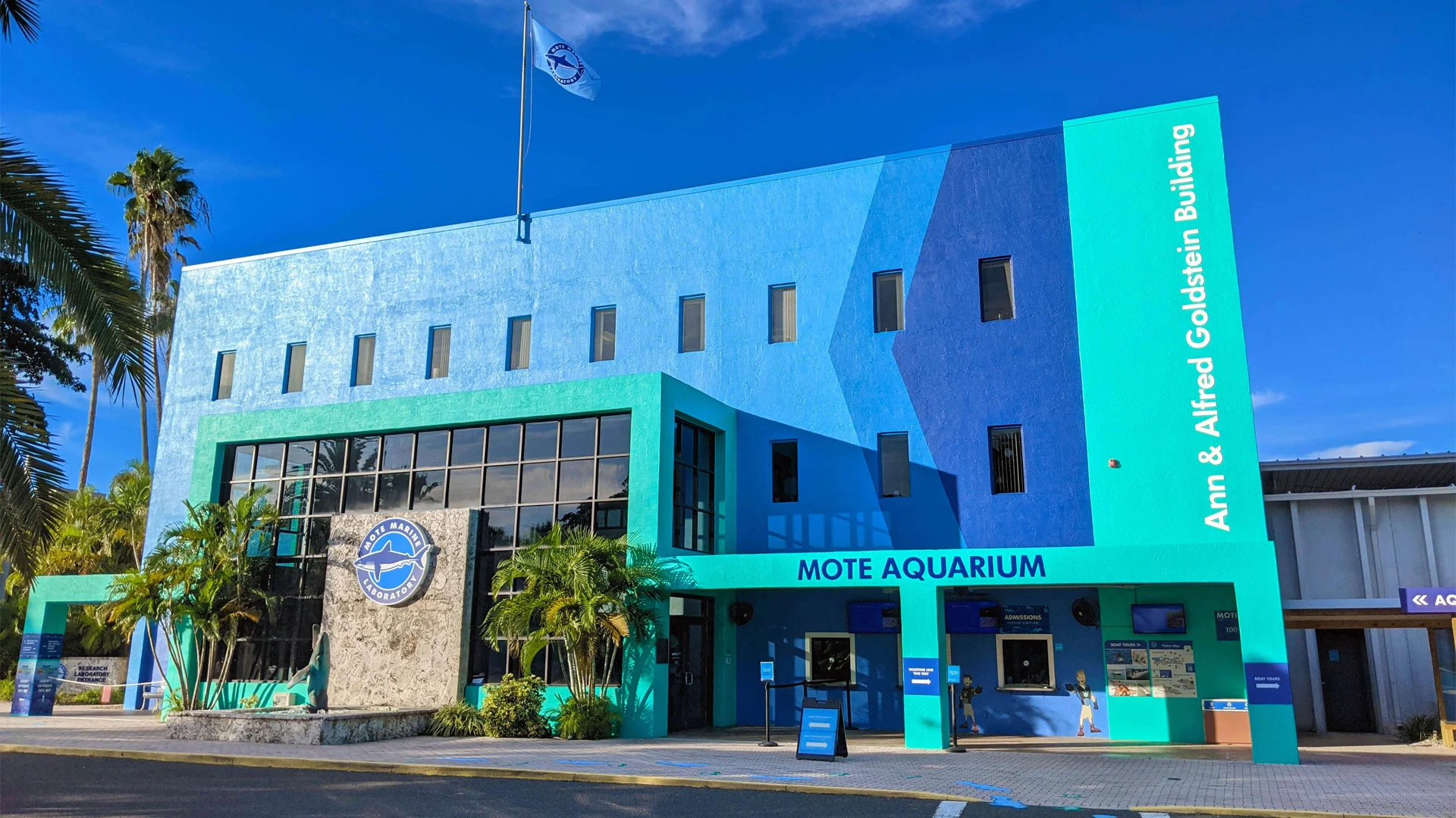 Mote Aquarium building