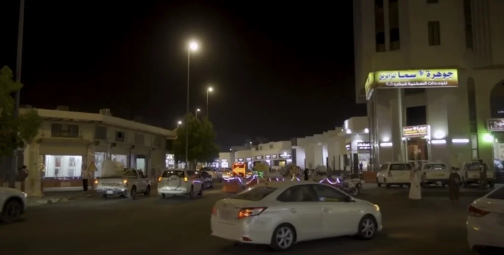 Food Street in Madina