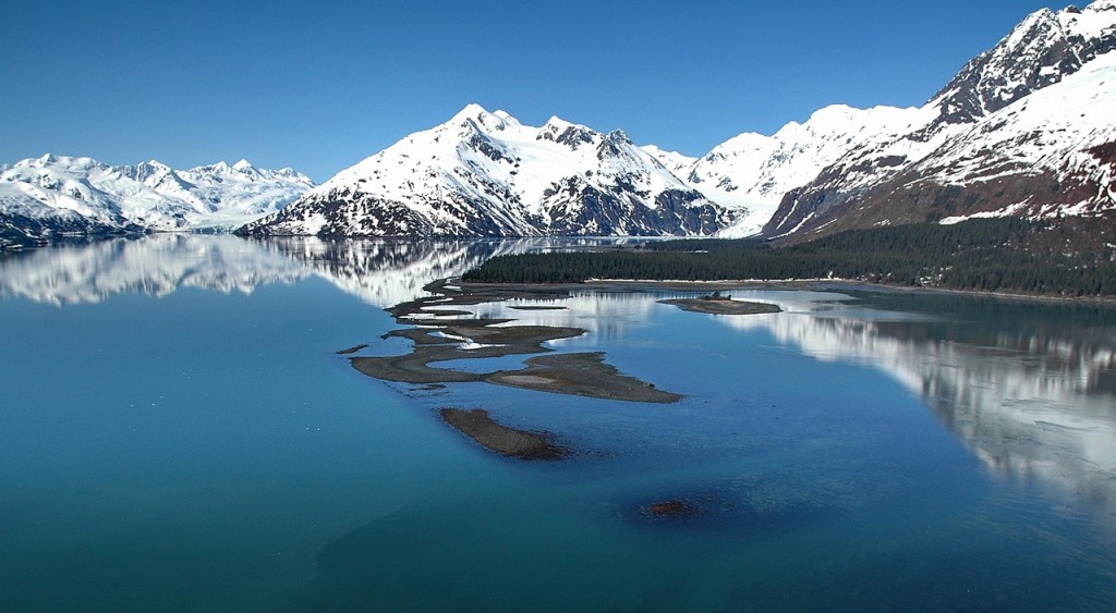 A-Z Guide to The Best Alaska Cruises [2023 Updated]