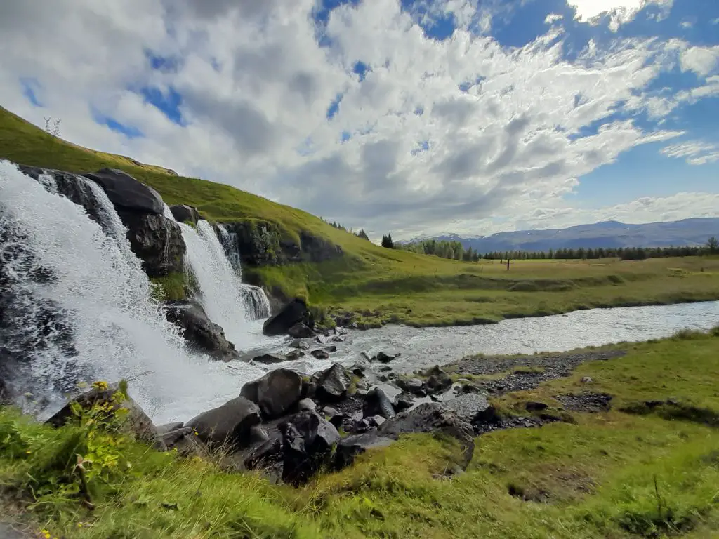 A scenic view of Gluggafoss Waterfall