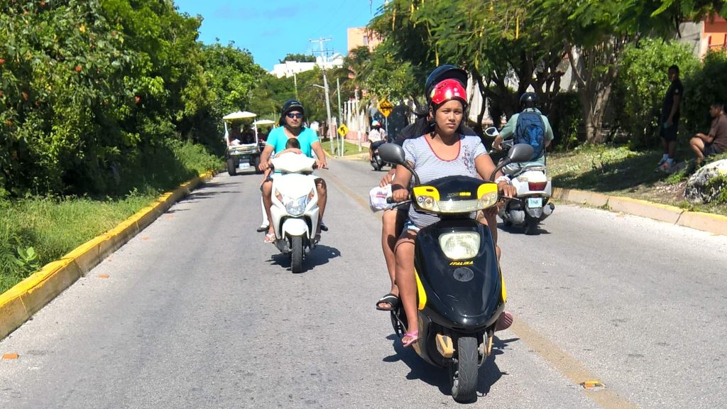 Traffic in Isla Mujeres