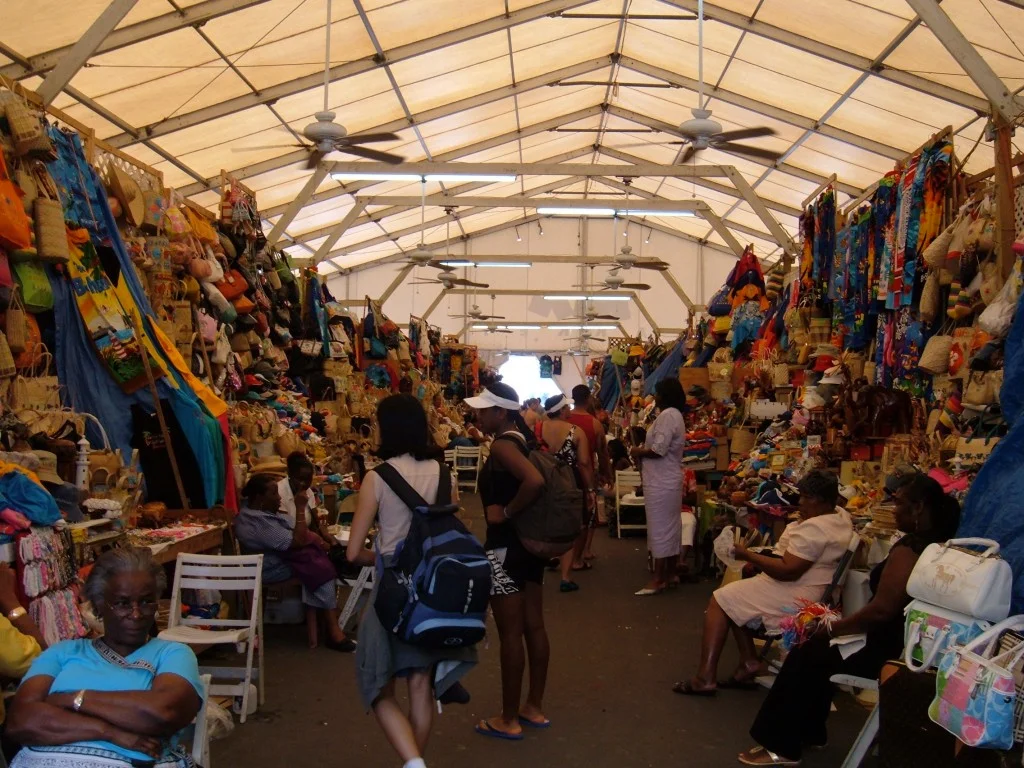 Bahamas Nassau Straw Market Crowded