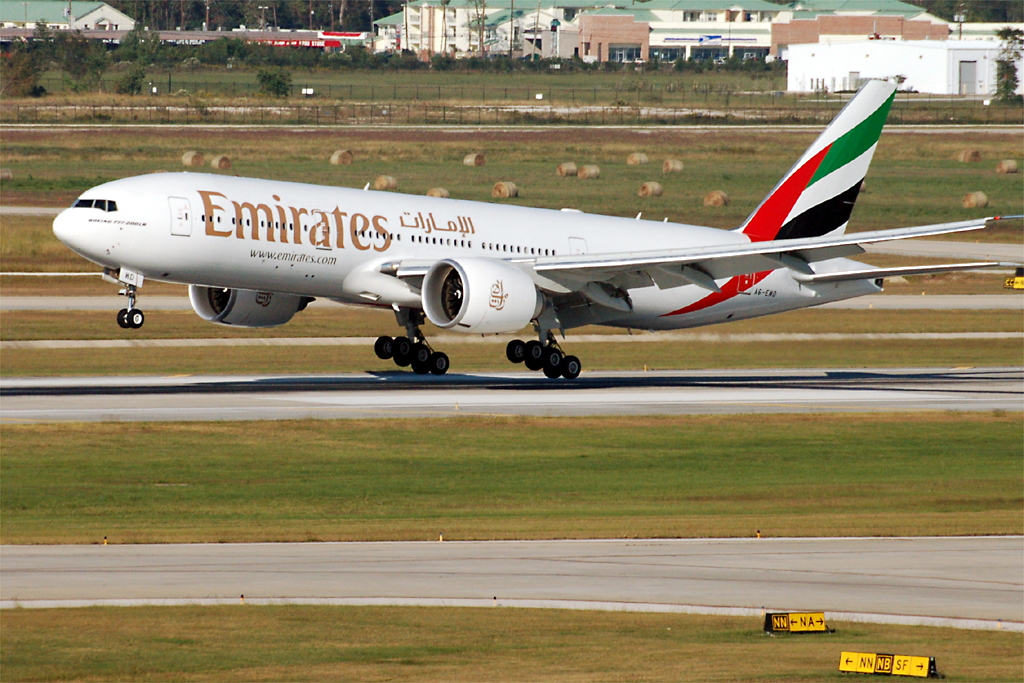 Emirates Boeing 777-200LR