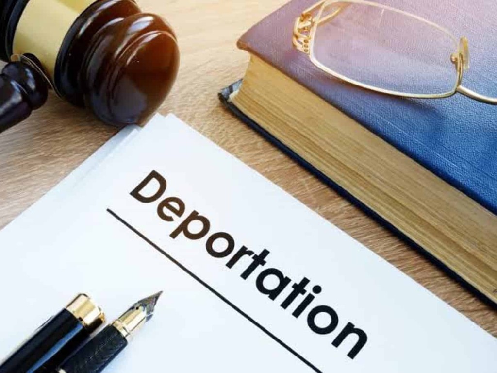 Deportation: Legal Drinking Age in the Bahamas